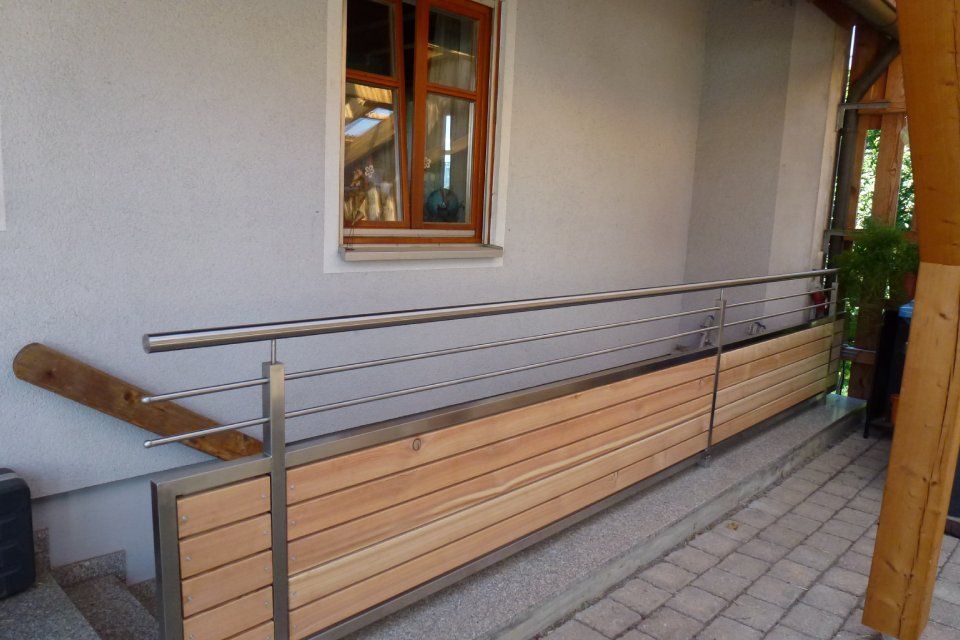 Schummer Metallbau Terrasse mit Geländer