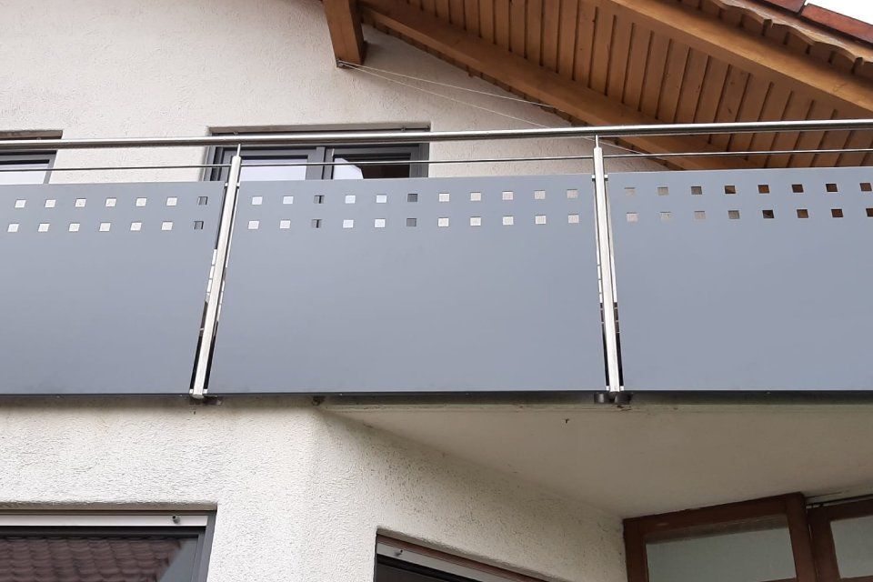 Schummer Metallbau Terrasse mit Geländer