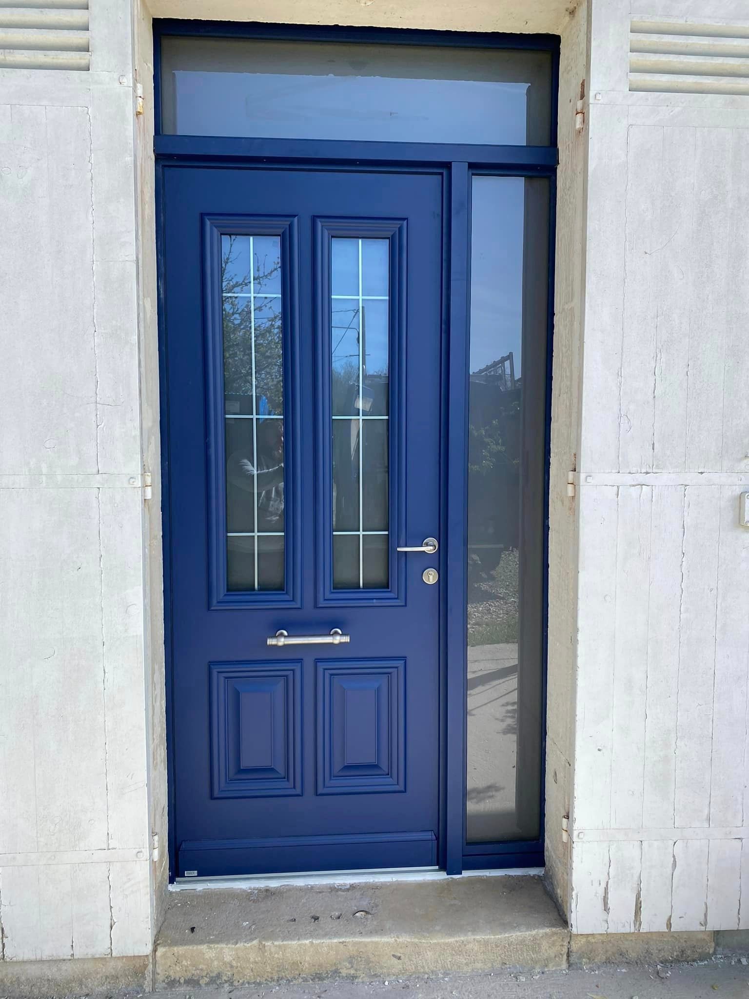 Porte d'entée avec vitrage