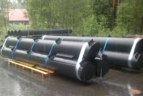 Kylpypalju laiturilla