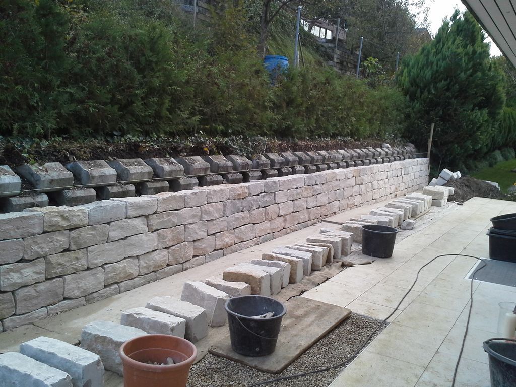 Natursteinmauer Jurakalk