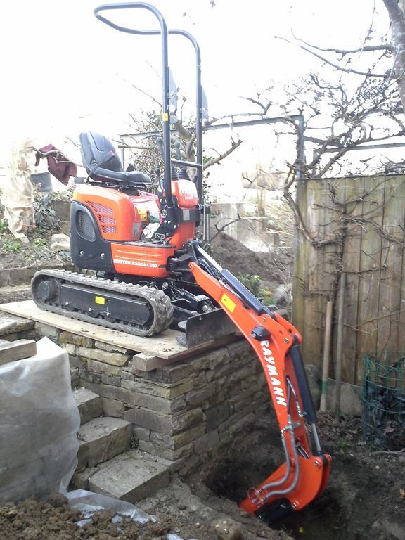 Grabarbeiten für Erdsondenleitung