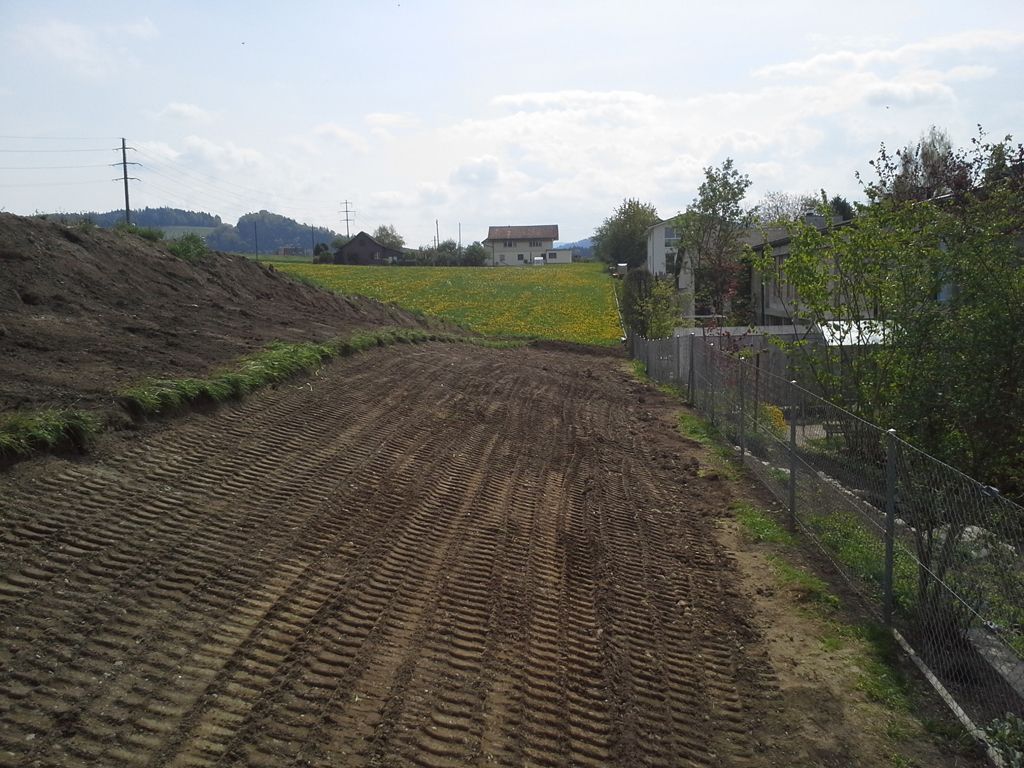 Erstellung einer provisorischen Baustellenzufahrt