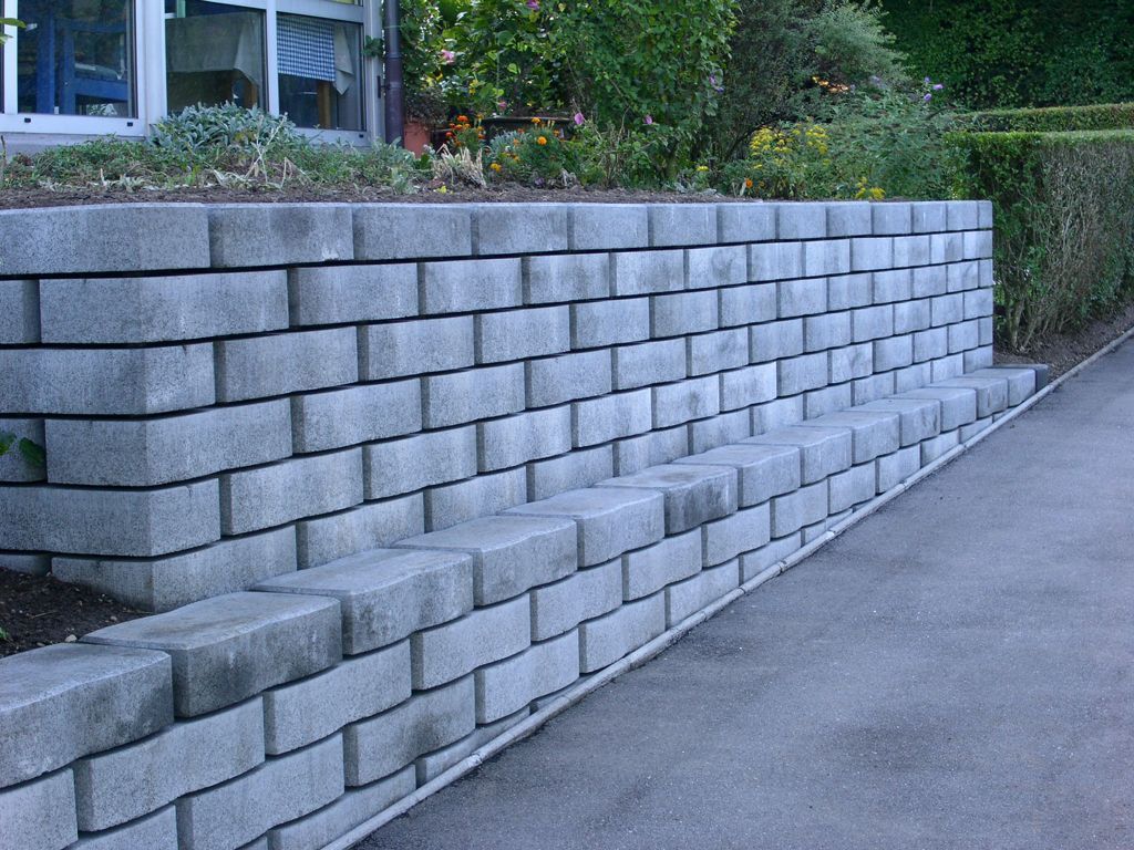 Ersatz Schwellenmauer mit Cobra Mauerstein