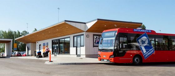 Lentoparkki Helsinki-Vantaan vieressä