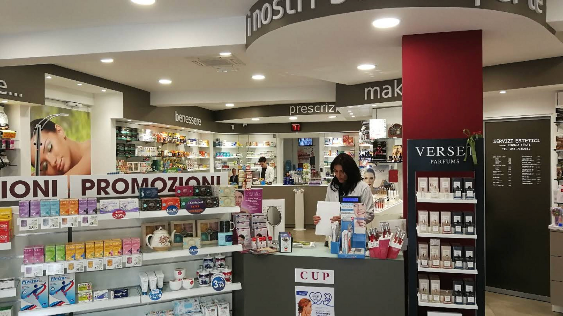 Interno  Farmacia Scalese