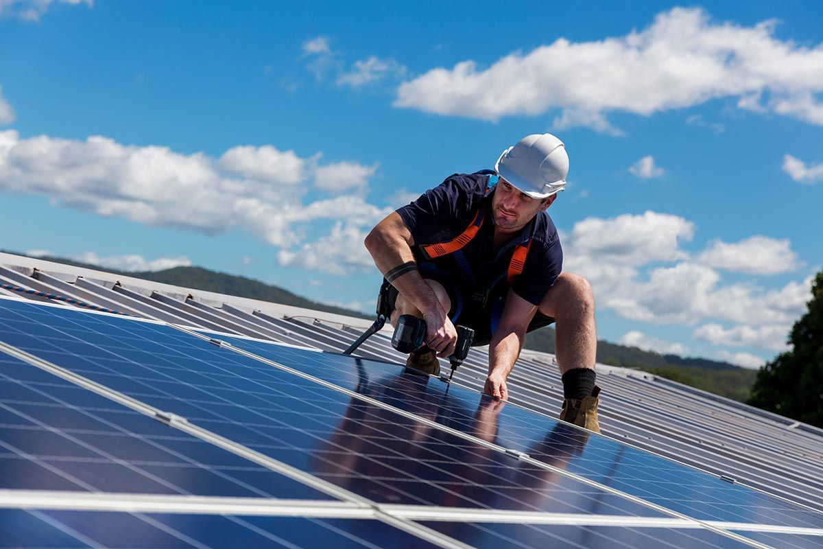 Elektro- und Energietechnik Schmiedler