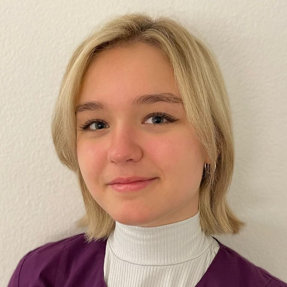 Lenya Trefzger, Foto von der Praxis DERMED