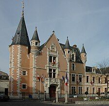 L'hôtel de ville d'Étampes.