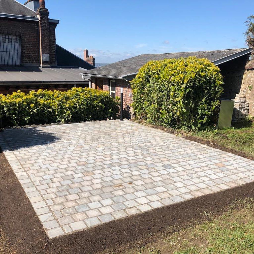 Terrasse en pavé terminée