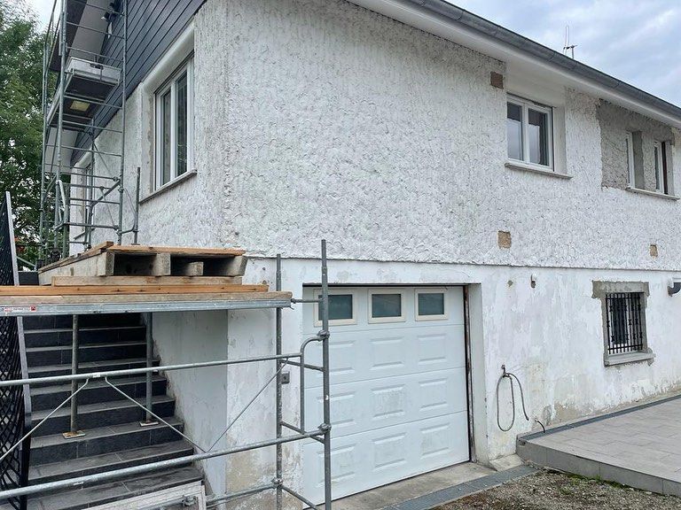 Maison sur sous-sol avant le ravalement de la façade