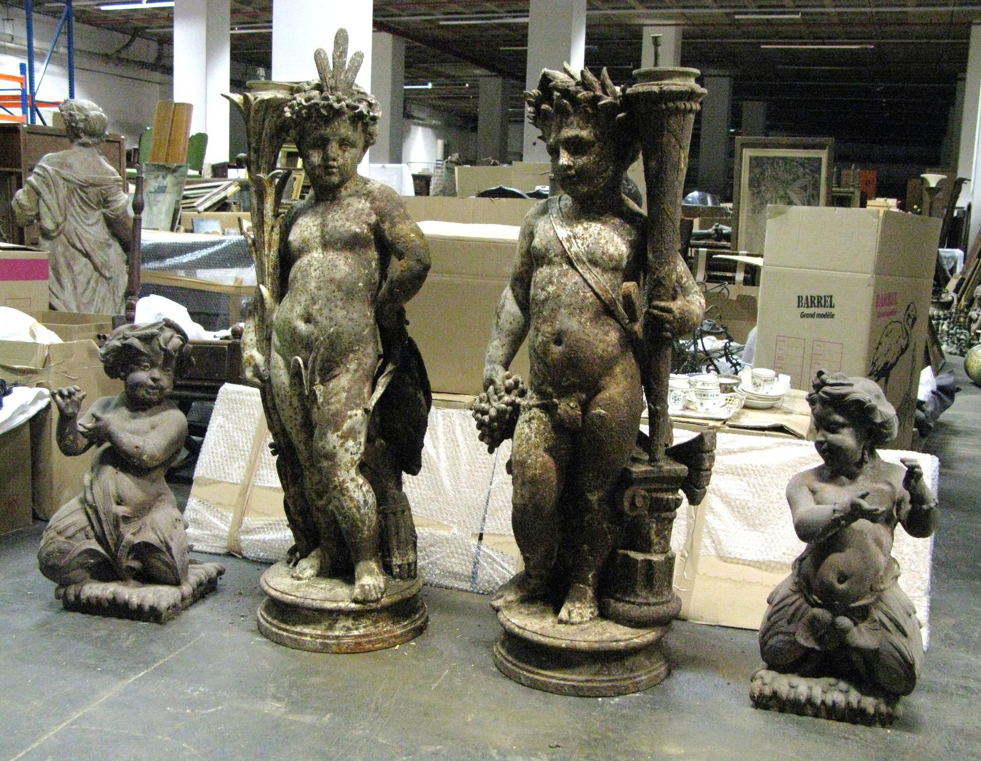 Ensemble de statues