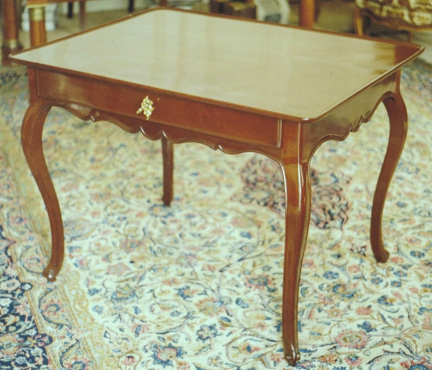 Table d'époque