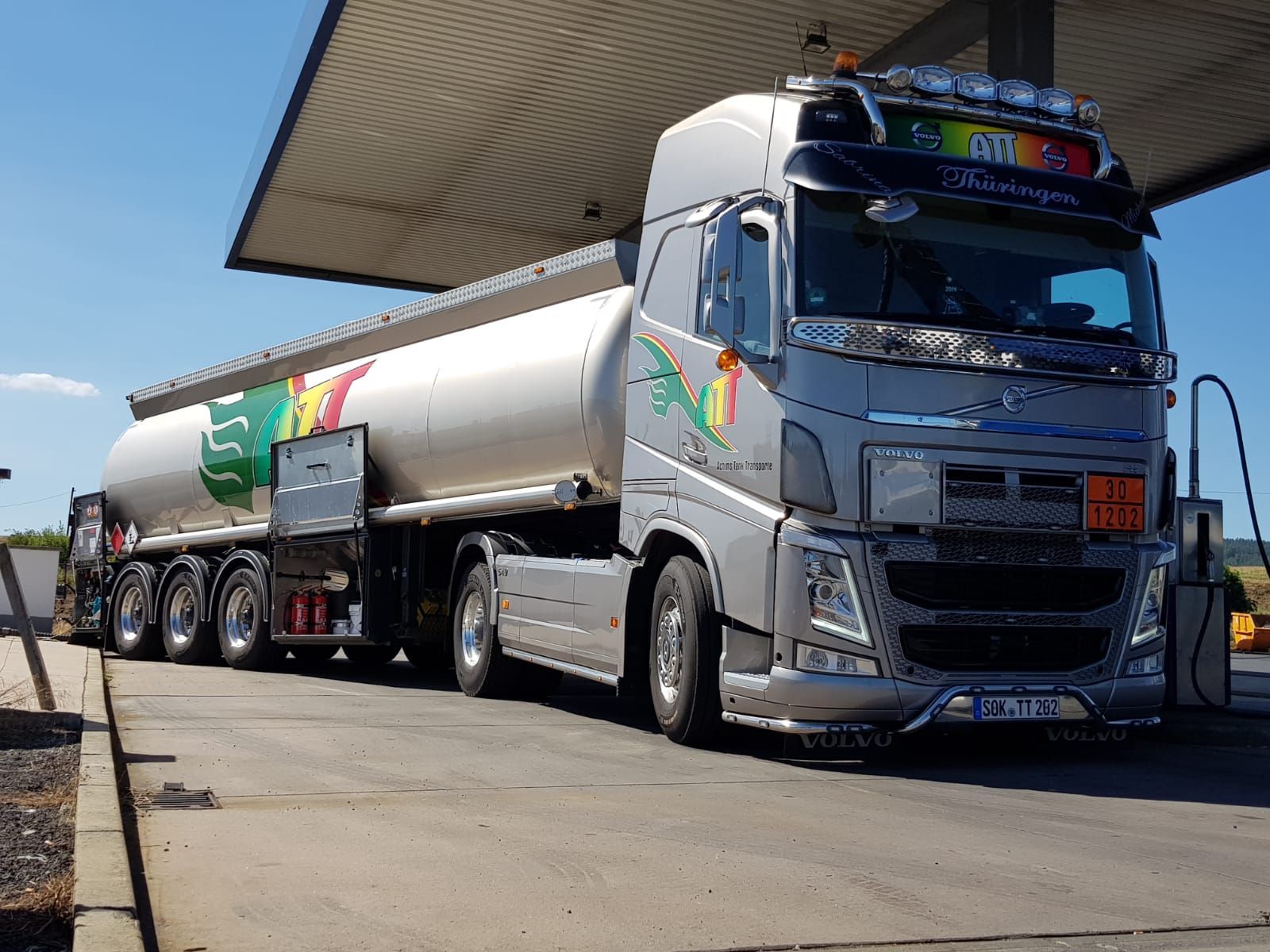 Truck