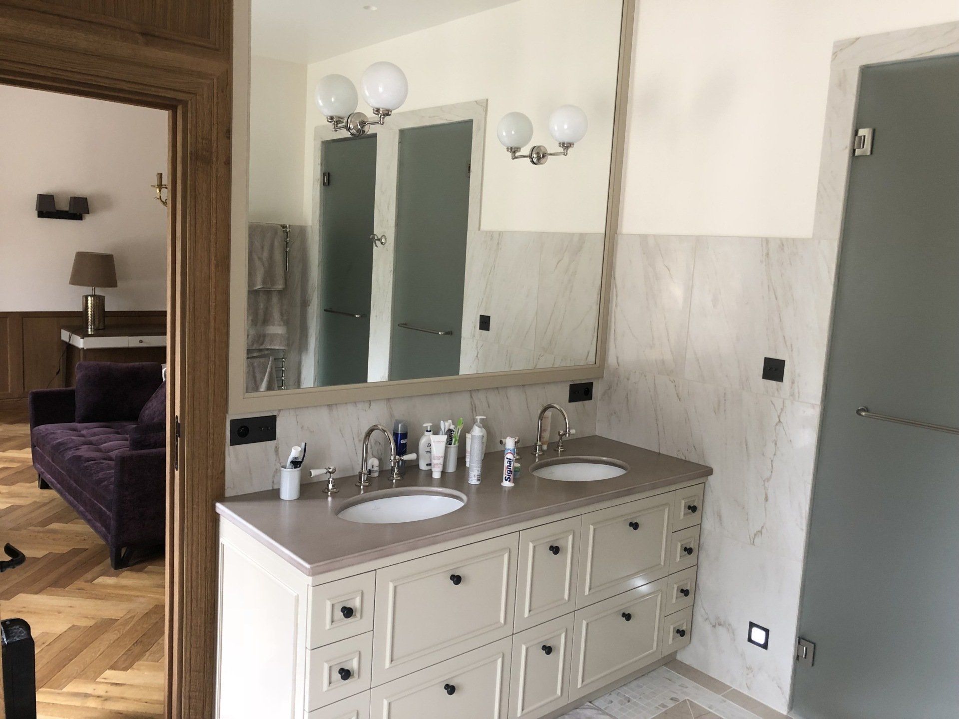 Meuble de salle de bain