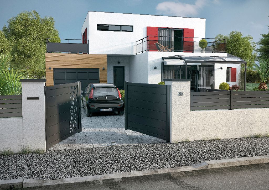 Portail d'une maison aux volets rouges