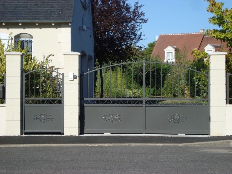 Portillon et portail en fer anthracite