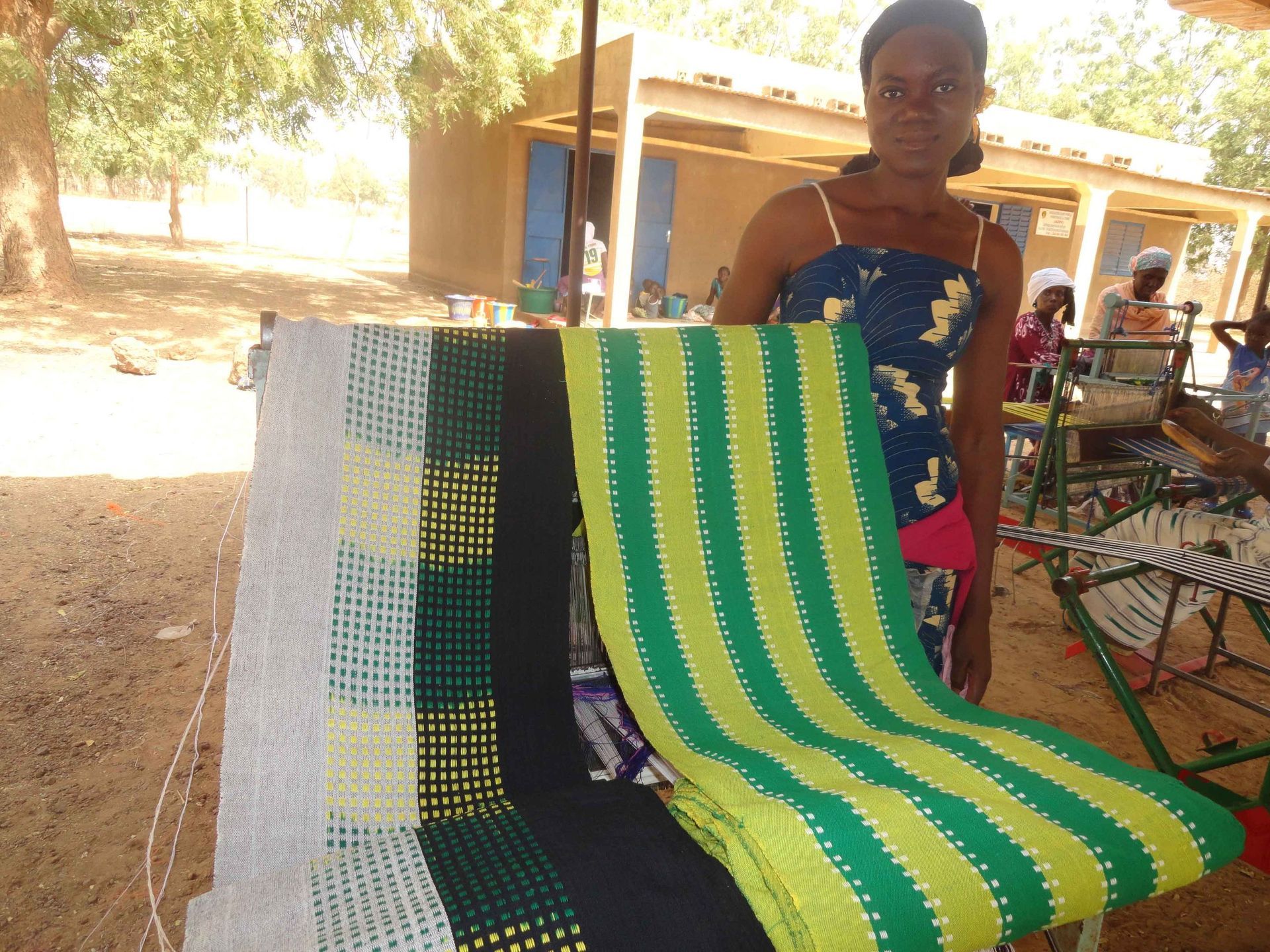 Tissage - Burkina Faso - Aimer-Agir Association Suisse Raoul Follereau