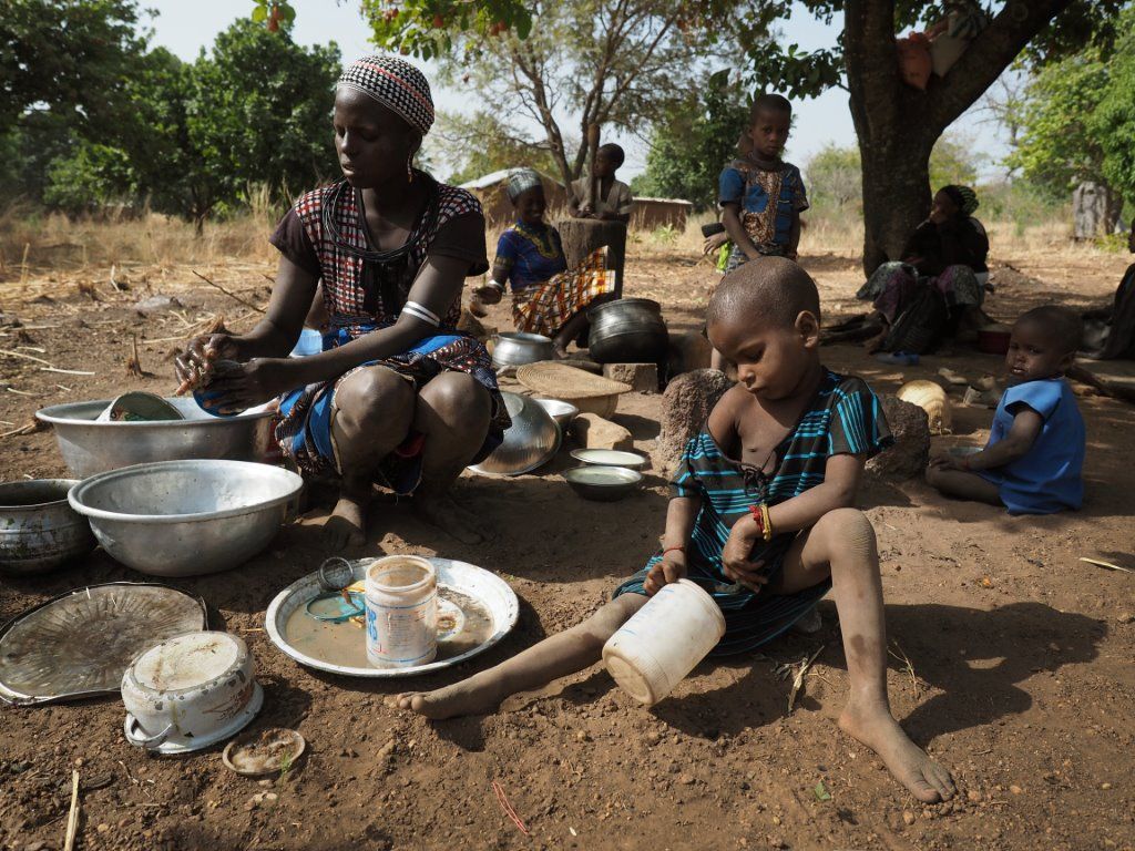 Aimer-Agir, Association suisse Raoul Follereau| Écublens