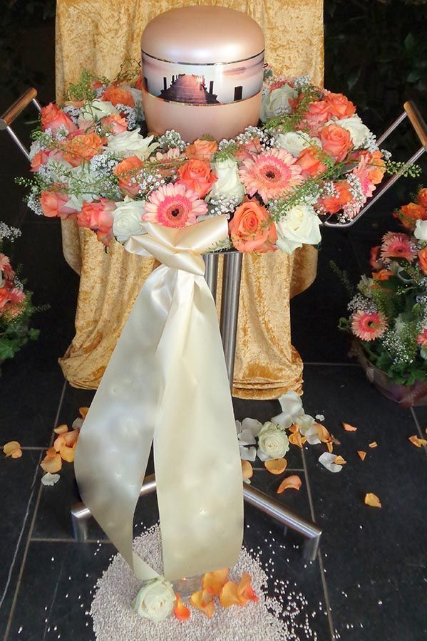 Urnenschmuck