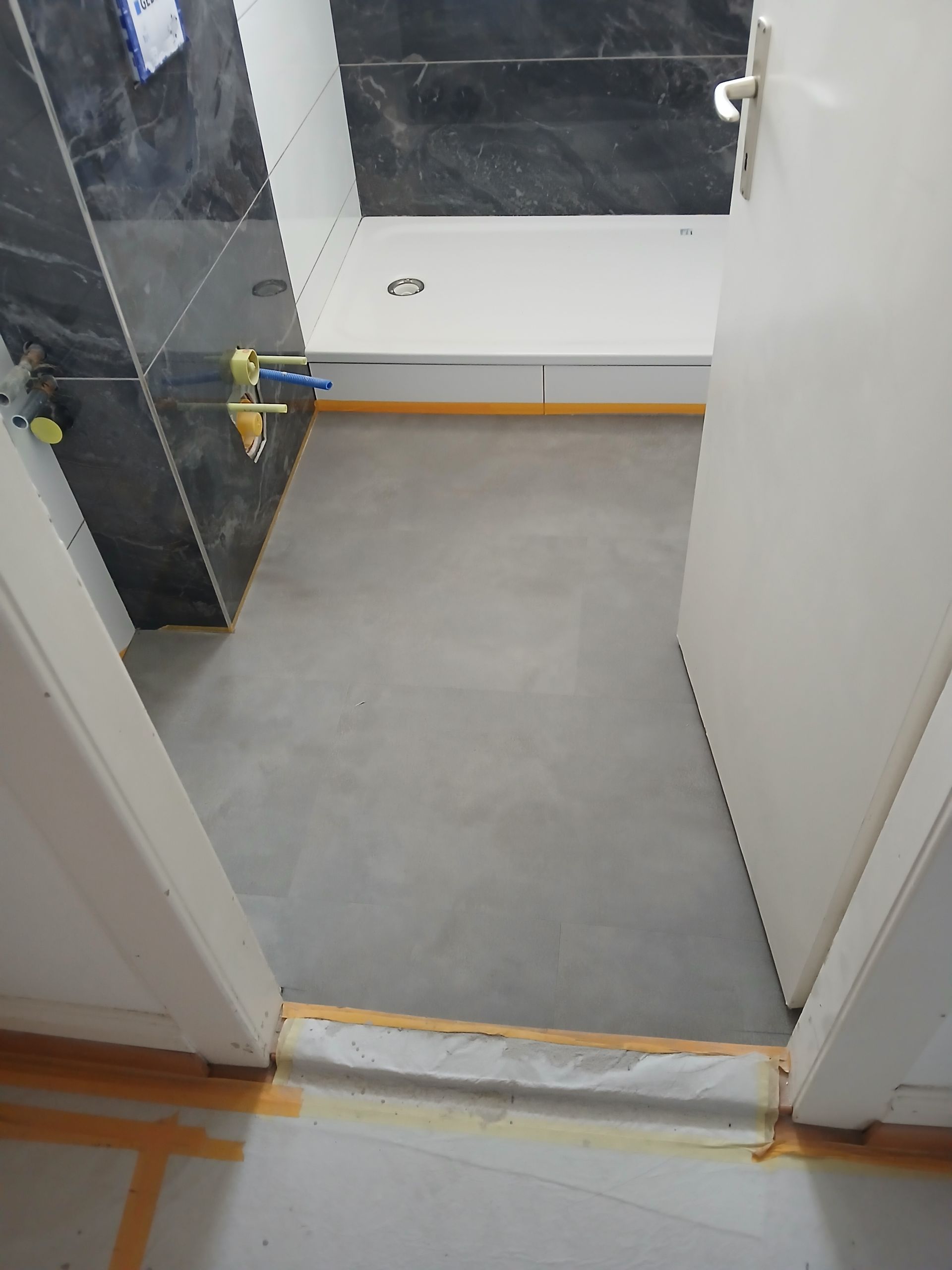 Bieri Bodenbelag, nachher Vinyl