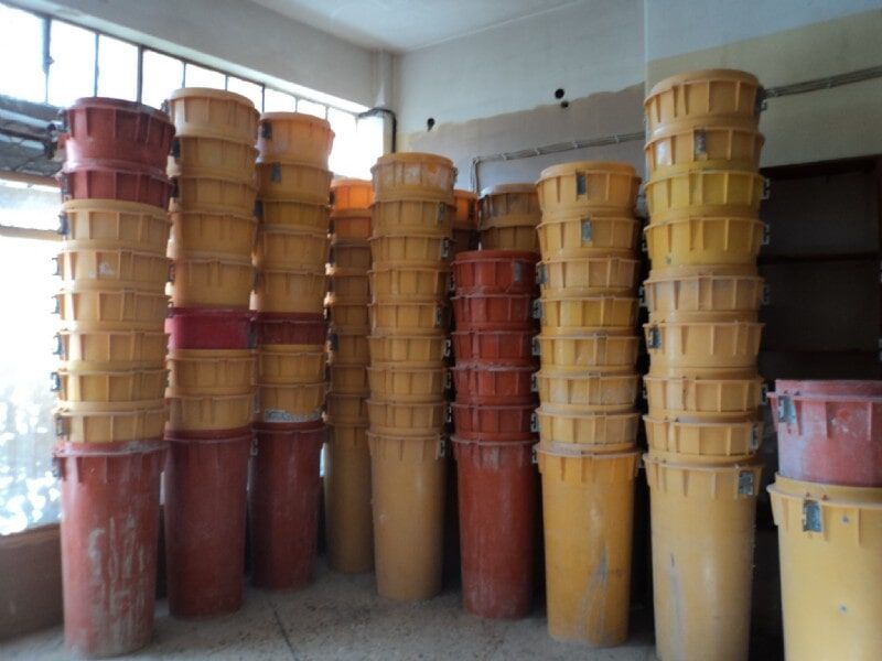 Ενοικιάσεις χωνιών κάδων μπαζών Παπαδάκης Θεόδωρος στο Περιστέρι