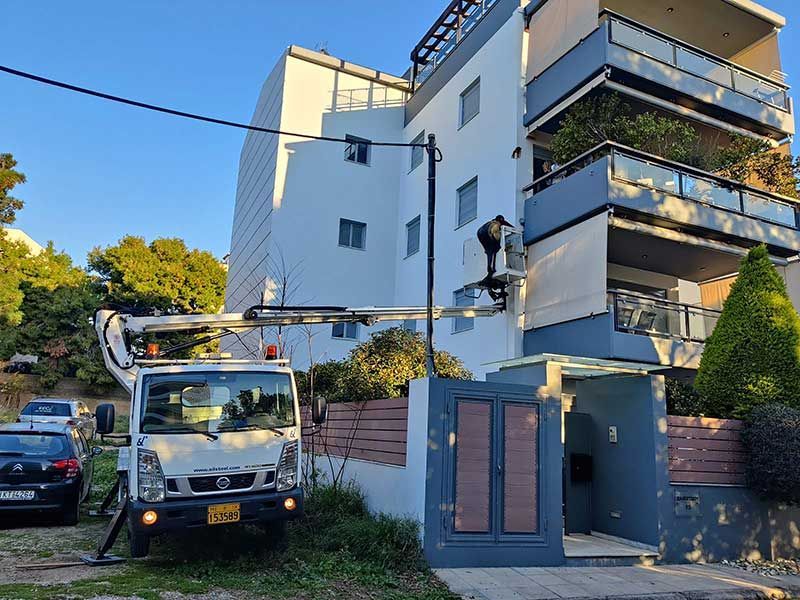 Καλαθοφόρα Οχήματα - Ενοικίαση μόνα τους ή με Χειριστή