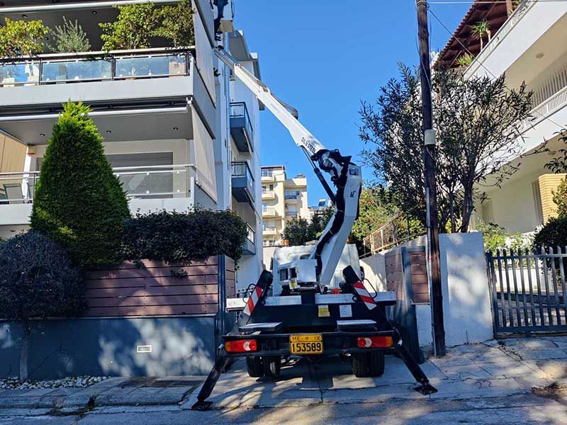 Καλαθοφόρα Οχήματα - Ενοικίαση μόνα τους ή με Χειριστή