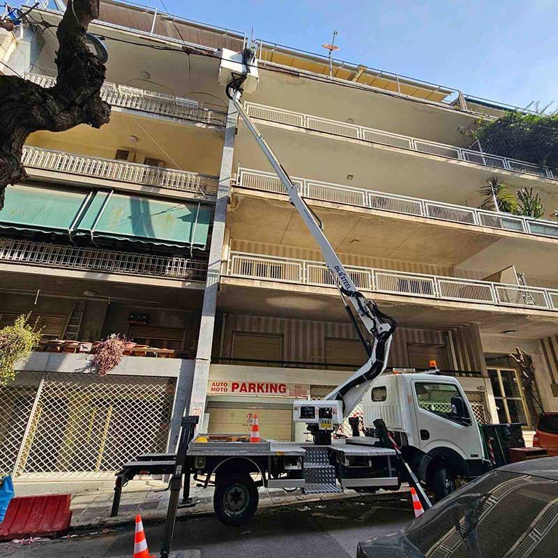 Καλαθοφόρα Οχήματα - Ενοικίαση μόνα τους ή με Χειριστή