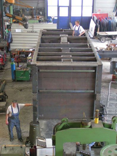 R+S Montage und Demontage AG-Containergross