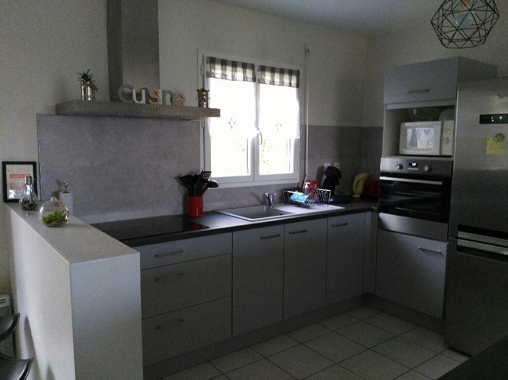 Cuisine blanche et grise