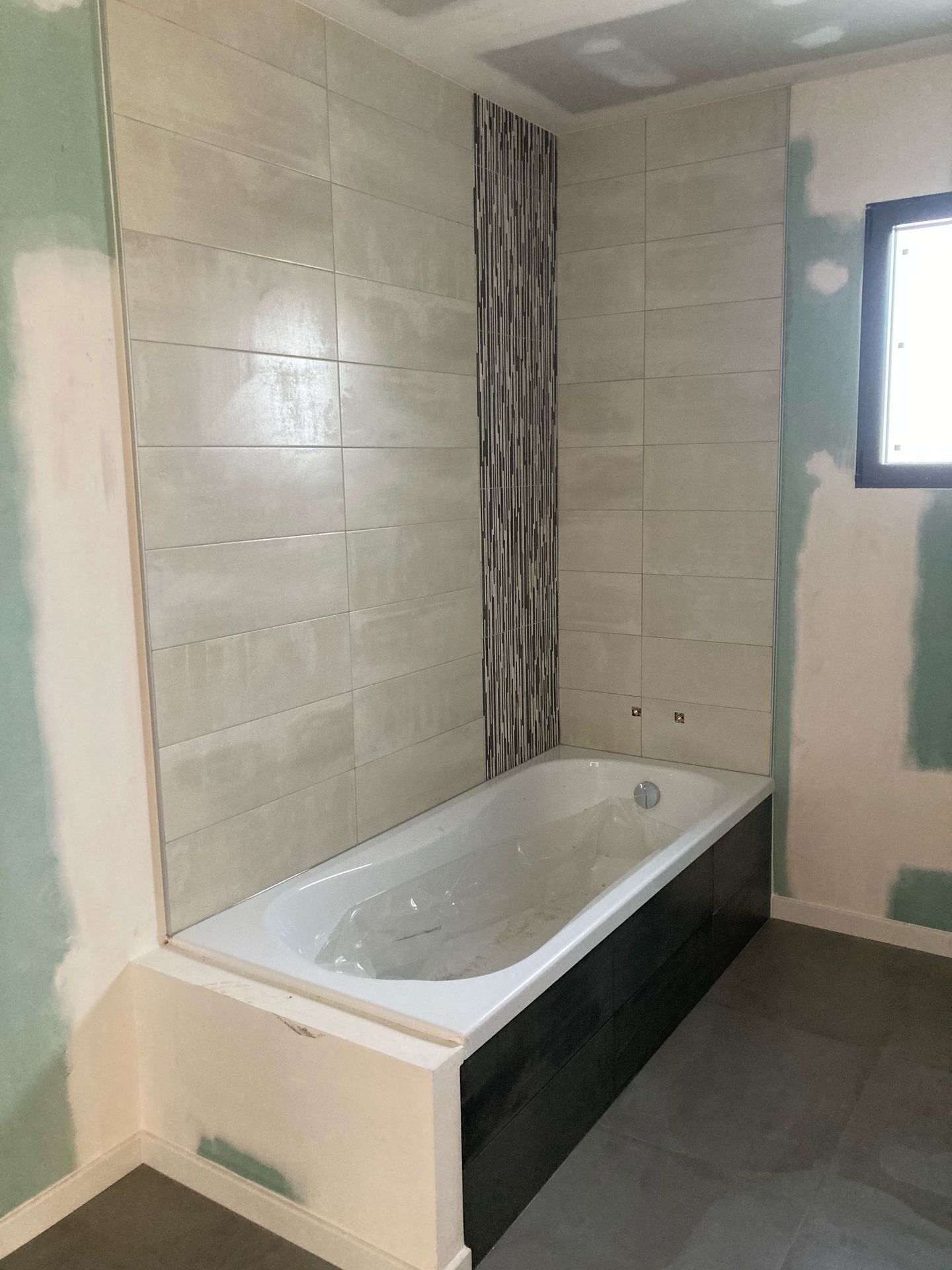 Salle de bains en cours de rénovation