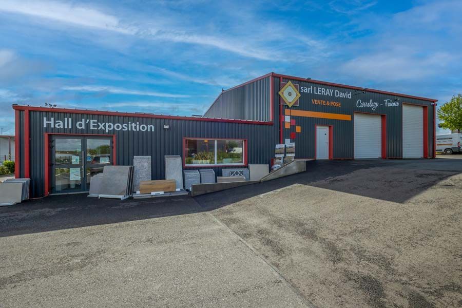 Hall d’exposition de l’entreprise SARL LERAY DAVID