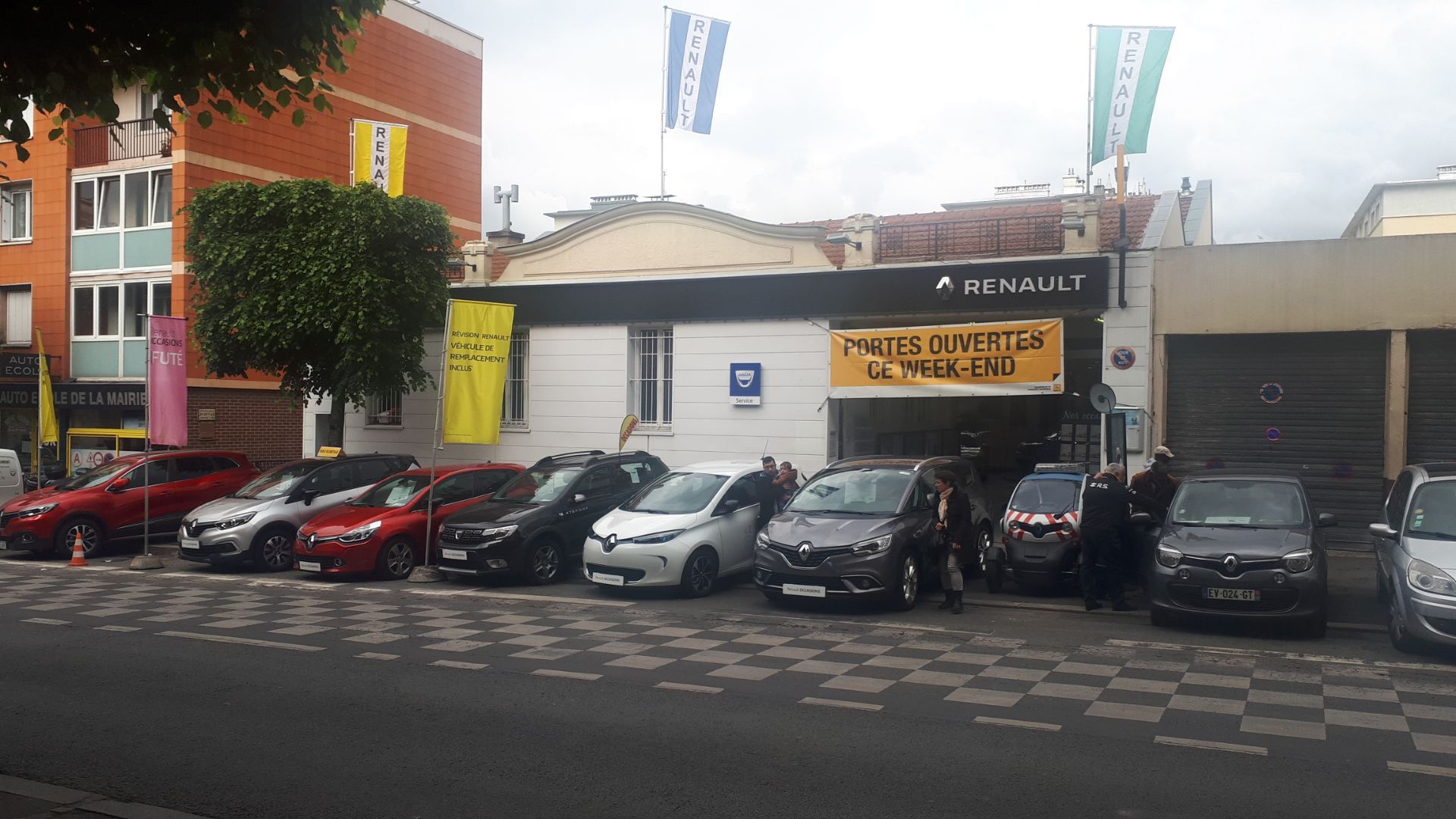 vue extérieure du Garage de la mairie