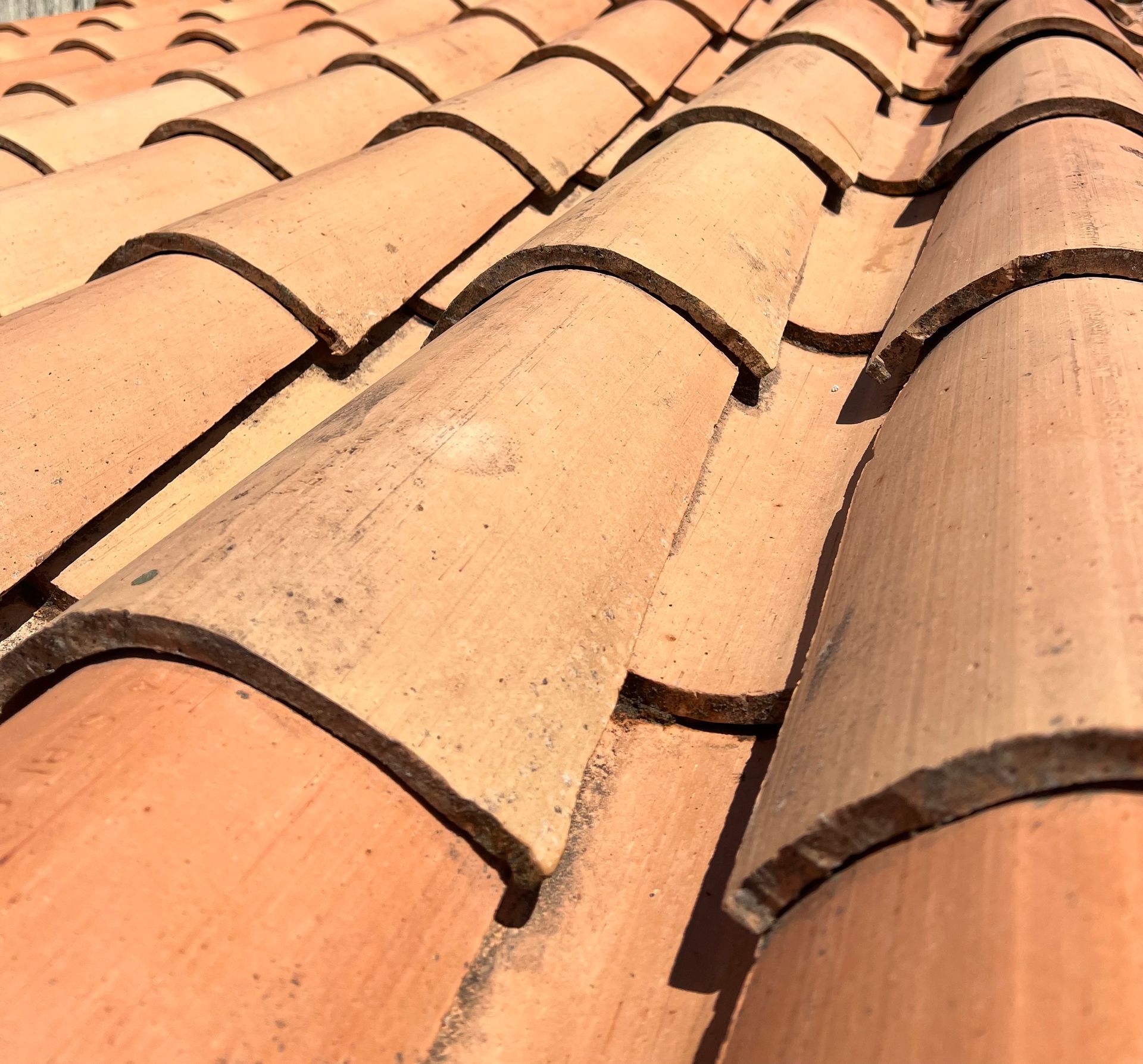 nettoyage toiture avec traitement sur aix en provence