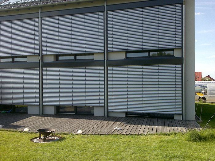 Projekt mit Raffstore bei Niedernissa.