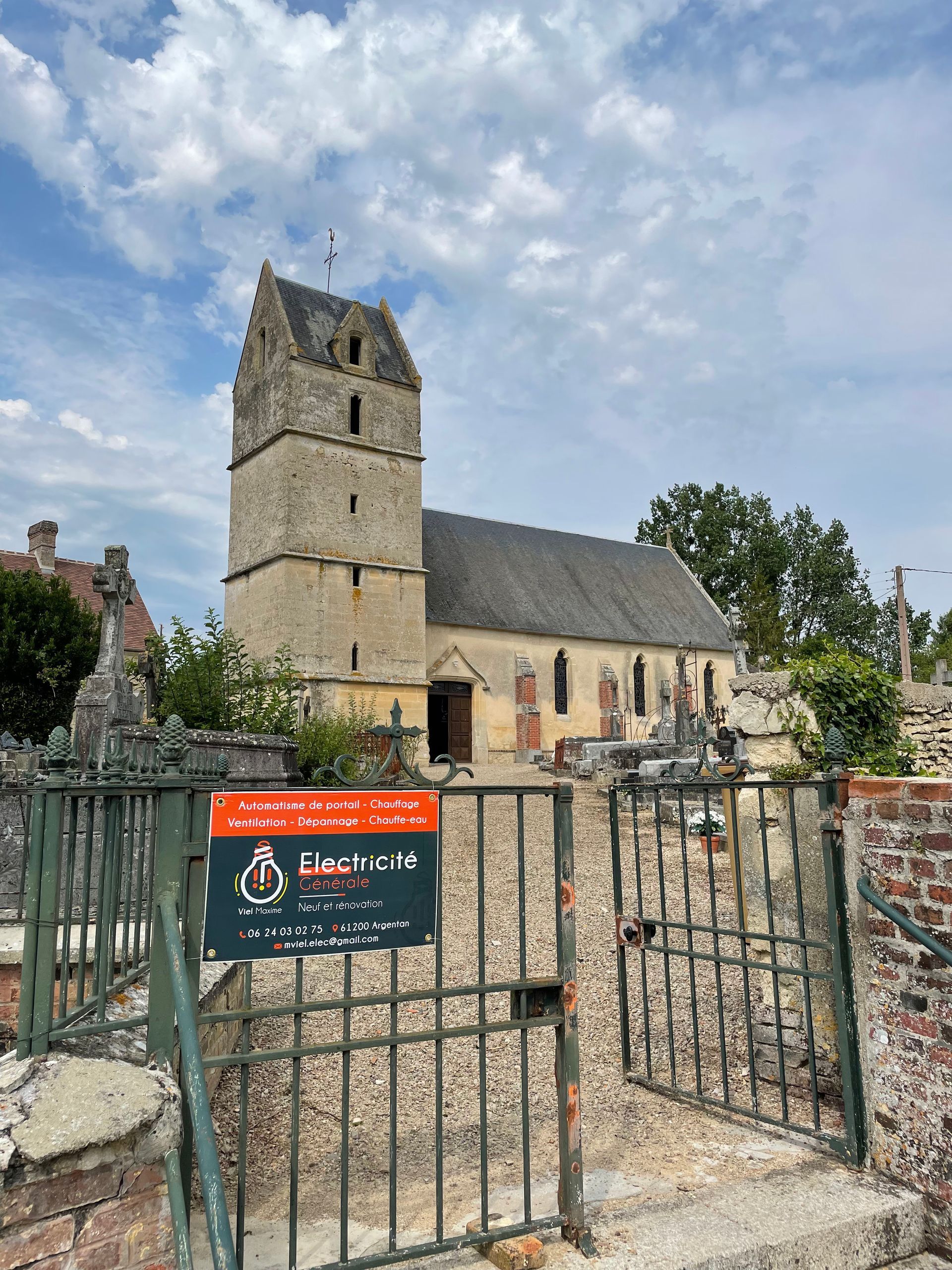 La rénovation électrique d'une église