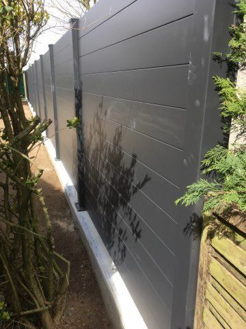 Palissade terminée avec muret 2