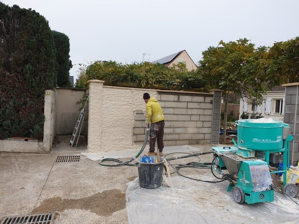 Finalisation de construction de mur