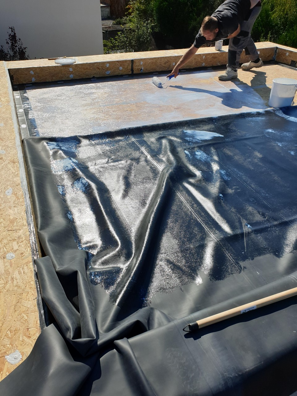 Pose d'EPDM en cours 3