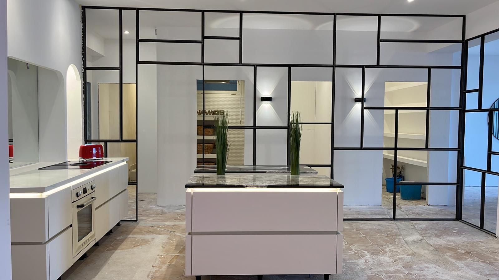 Verrière dans cuisine