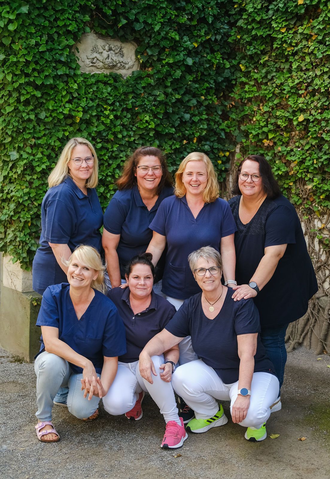 Teamfoto  Abrechnung/Verwaltung, Assistenz und Prophylaxe