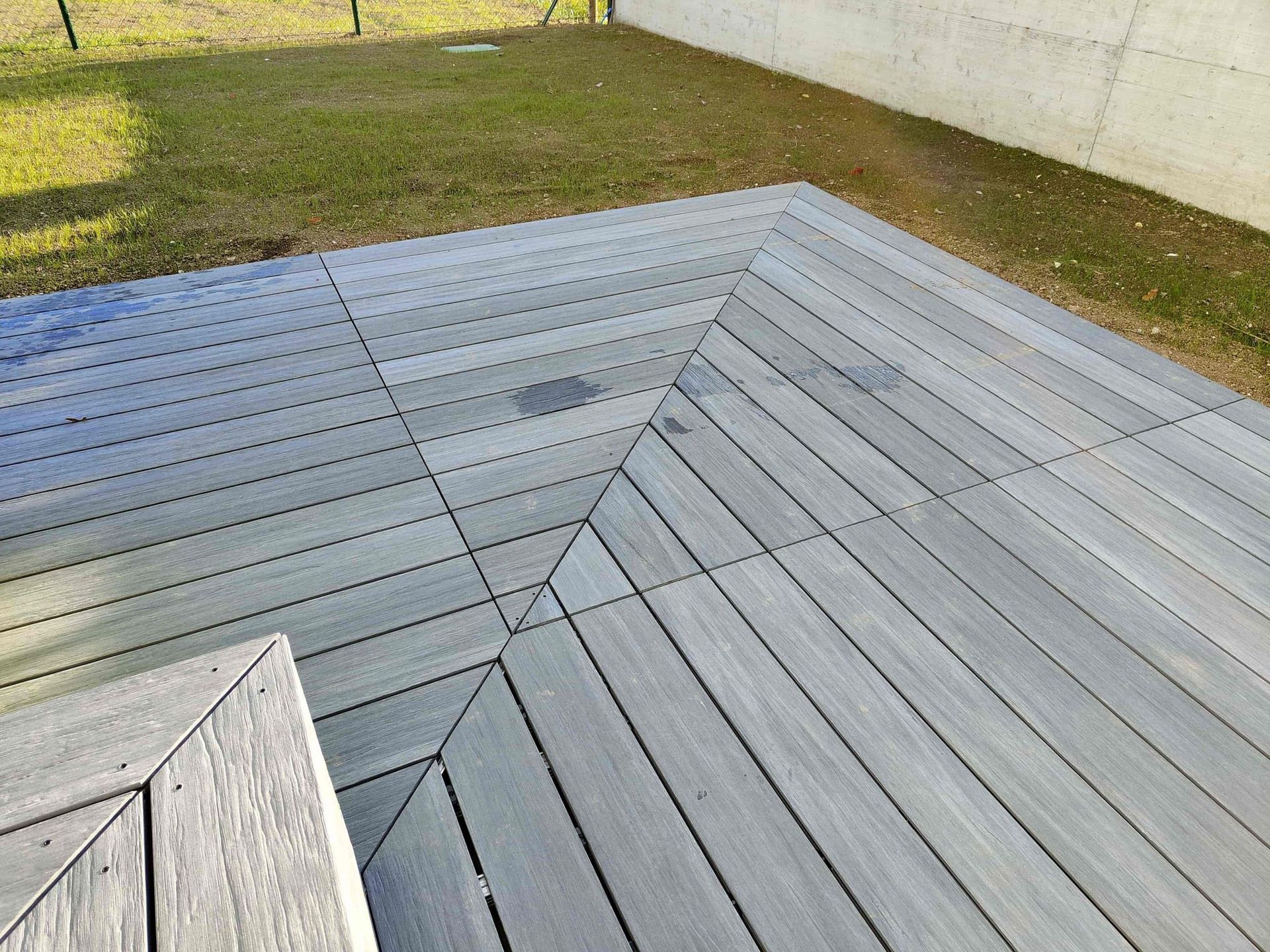DECK LAB by DKServices Sàrl - Terrasses et projets en bois
