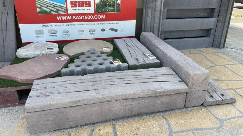 Dalles et bordures de jardin