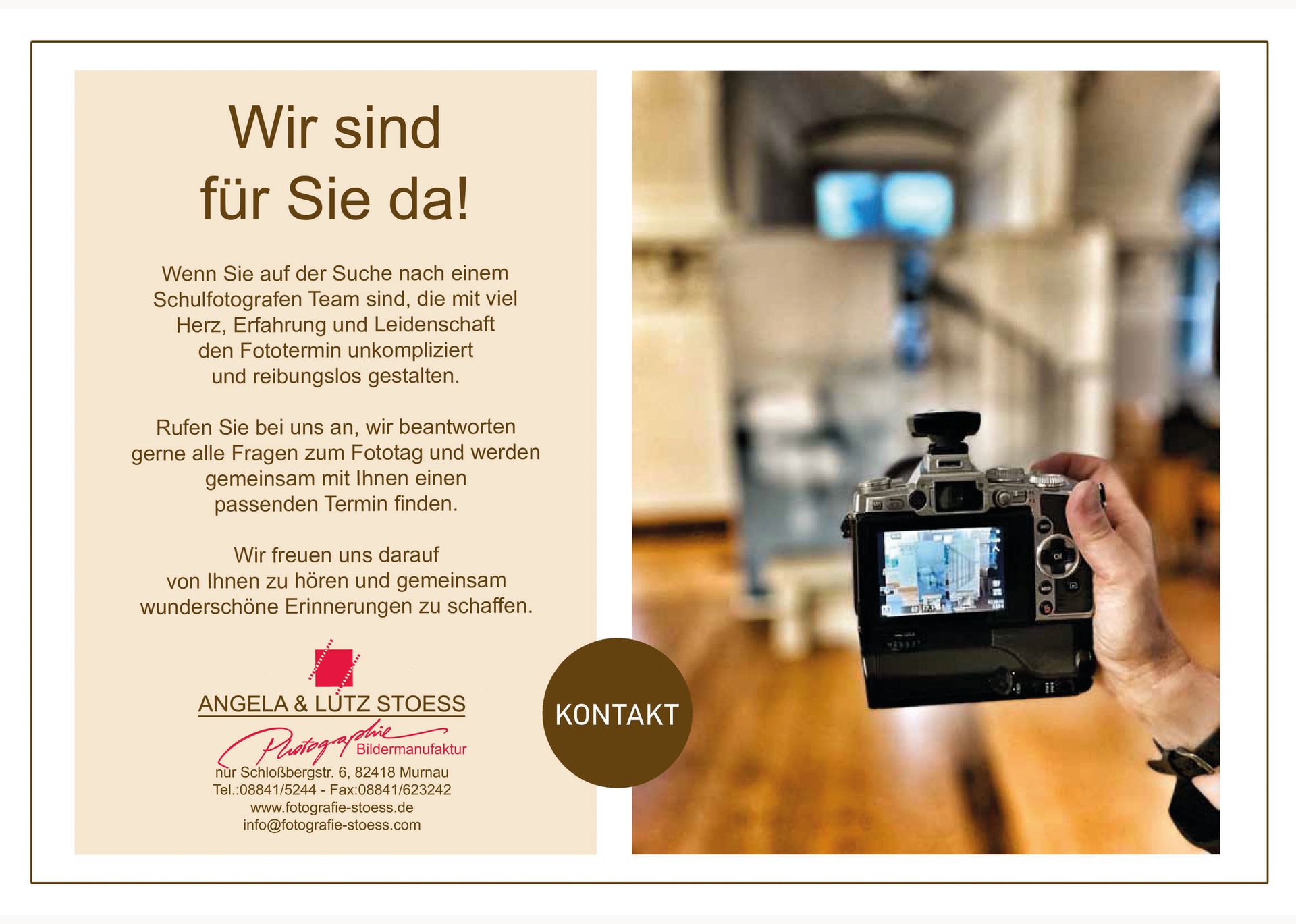 Seite „Wir sind für Sie da!“ mit Kontaktinformationen und einer Kamera im Vordergrund.