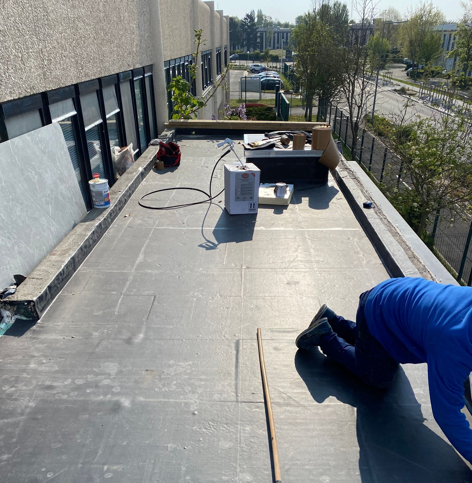 Une toiture plate en rénovation