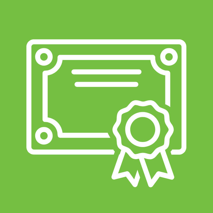 Contorno blanco de un certificado con una cinta sobre un fondo verde.