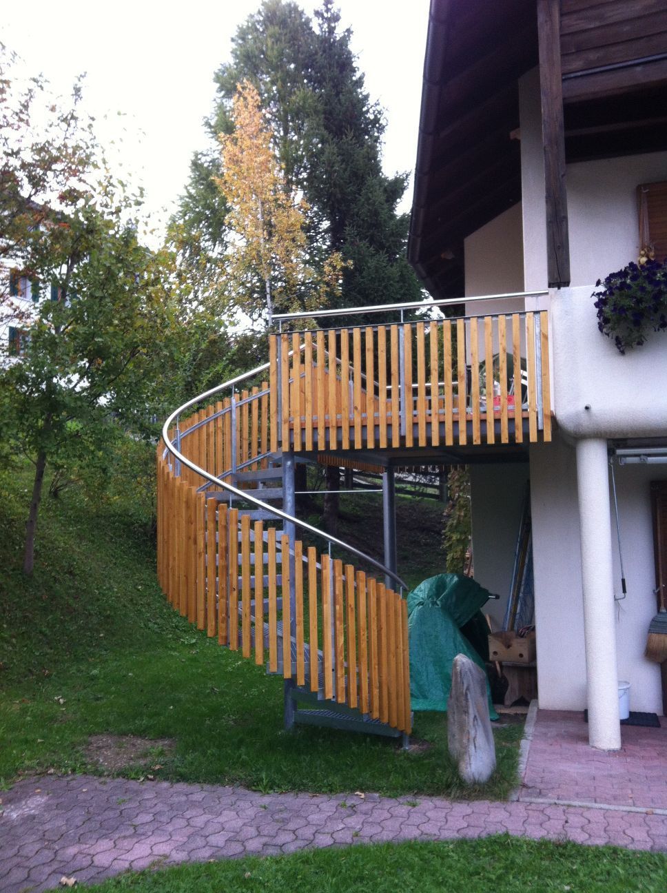 Kunstschlosserei - Sonder SA - Mon