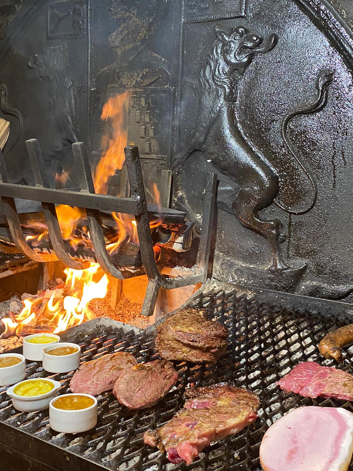 Grillades au feu de bois