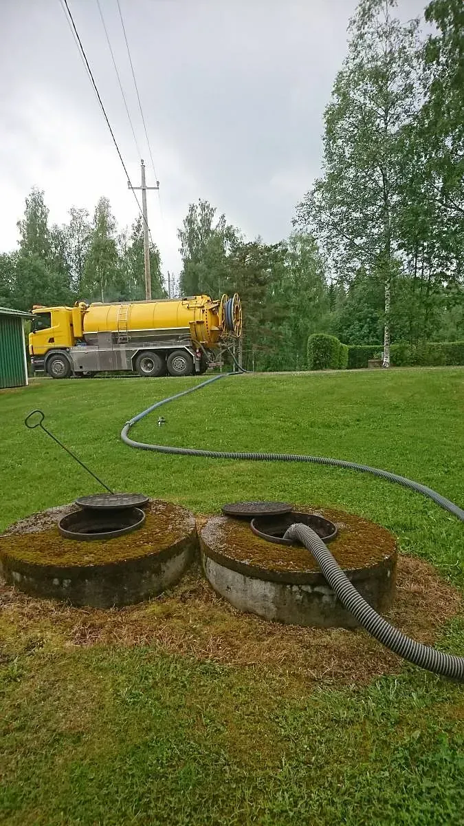 Kuljetus ja Konetyö Viitikka Avoin yhtiö